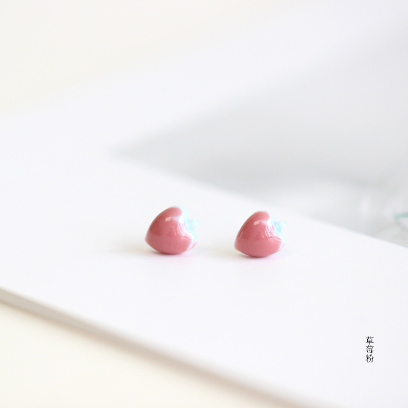 Manufacturer's Source Of Goods: Japanese And Korean Handmade Ceramic Earrings, Ins Style Girl Students, Cute Cat Claw Earrings, Wholesale 701