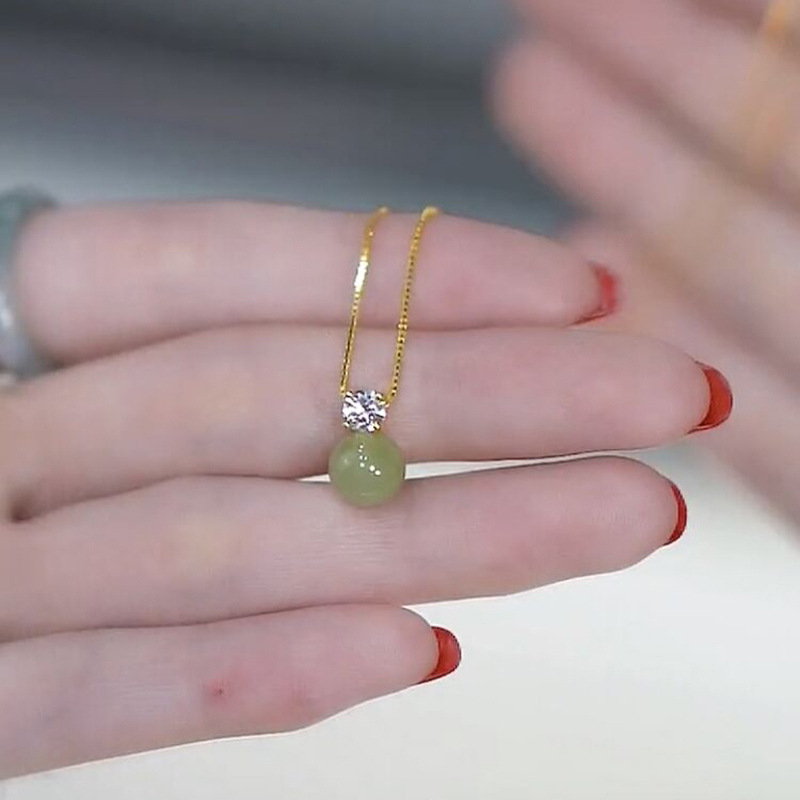 New Hotan Jade Transfer Bead Necklace Women's Luxury Simple Small Design Collar Chain Tiktok Live