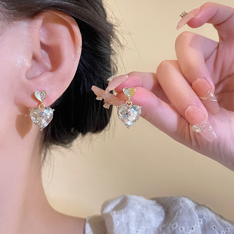 S925 Silver Needle Dopamine Earrings Feminine Cat Eye Stone Earrings Advanced Sense Small Audience Earrings Personalized Love Earrings