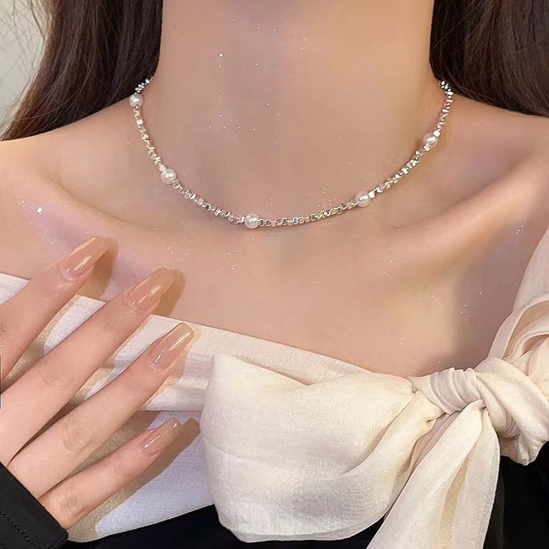 Irregular Broken Silver Pearl Pendant Necklace For...